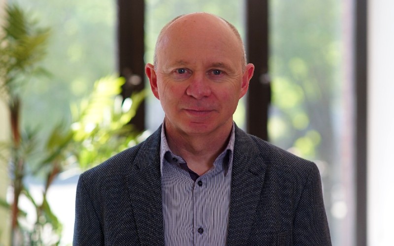 Ronnie Millar, Paysend