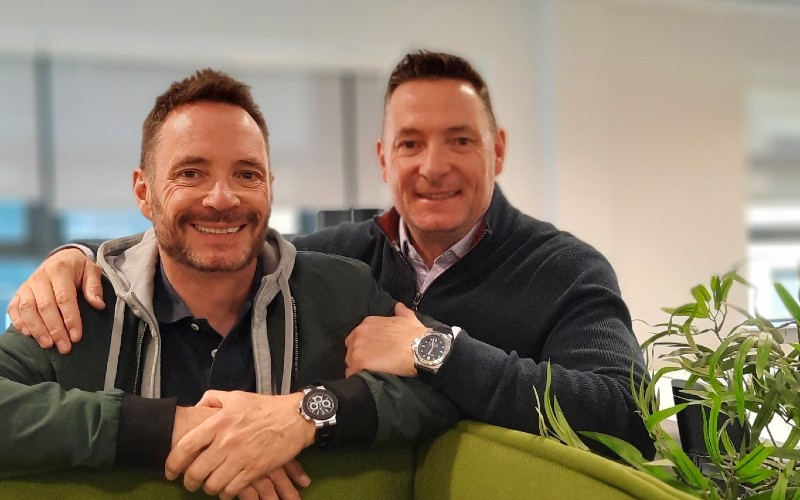 Duncan and Guy Robertson, Dittolo