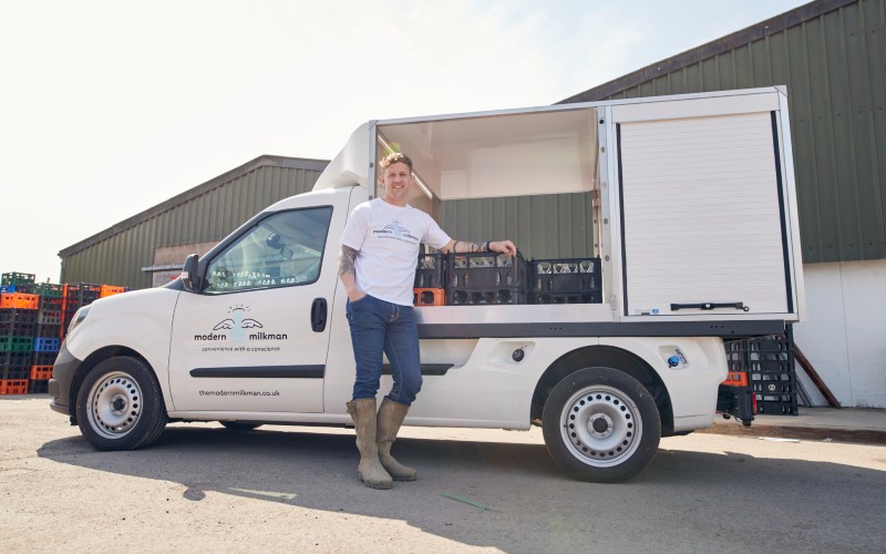 Simon Mellin, The Modern Milkman